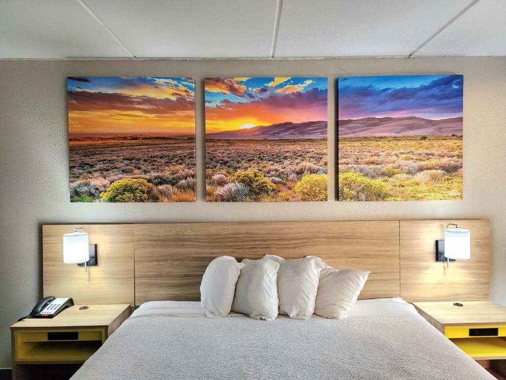King Room - Smoking interior