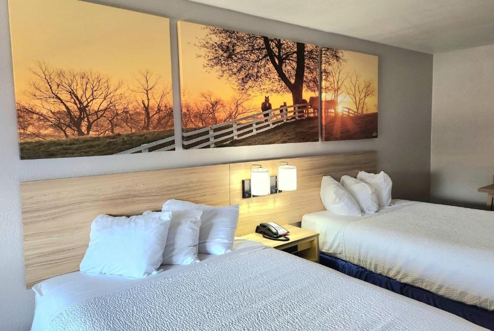 Double Room with Two Double Beds - Smoking interior